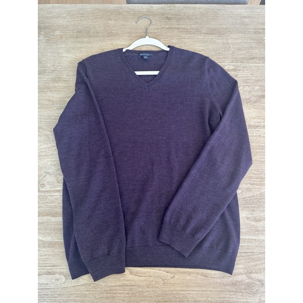 Gap Purple Merino Wool V-Neck Sweater Men's Size M Preppy